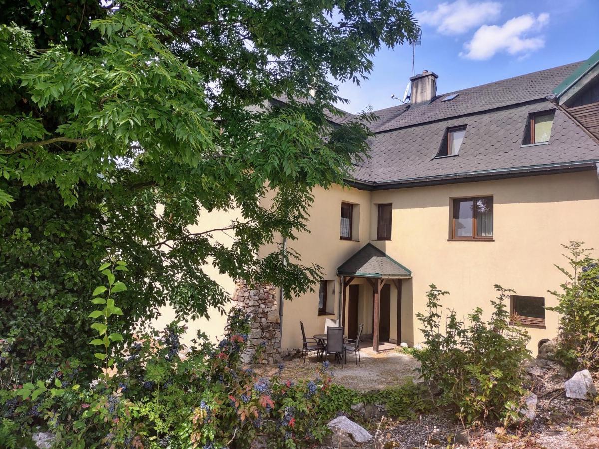 Agroturystyka Leszczynowy Dworek Ponikwa  Exterior photo
